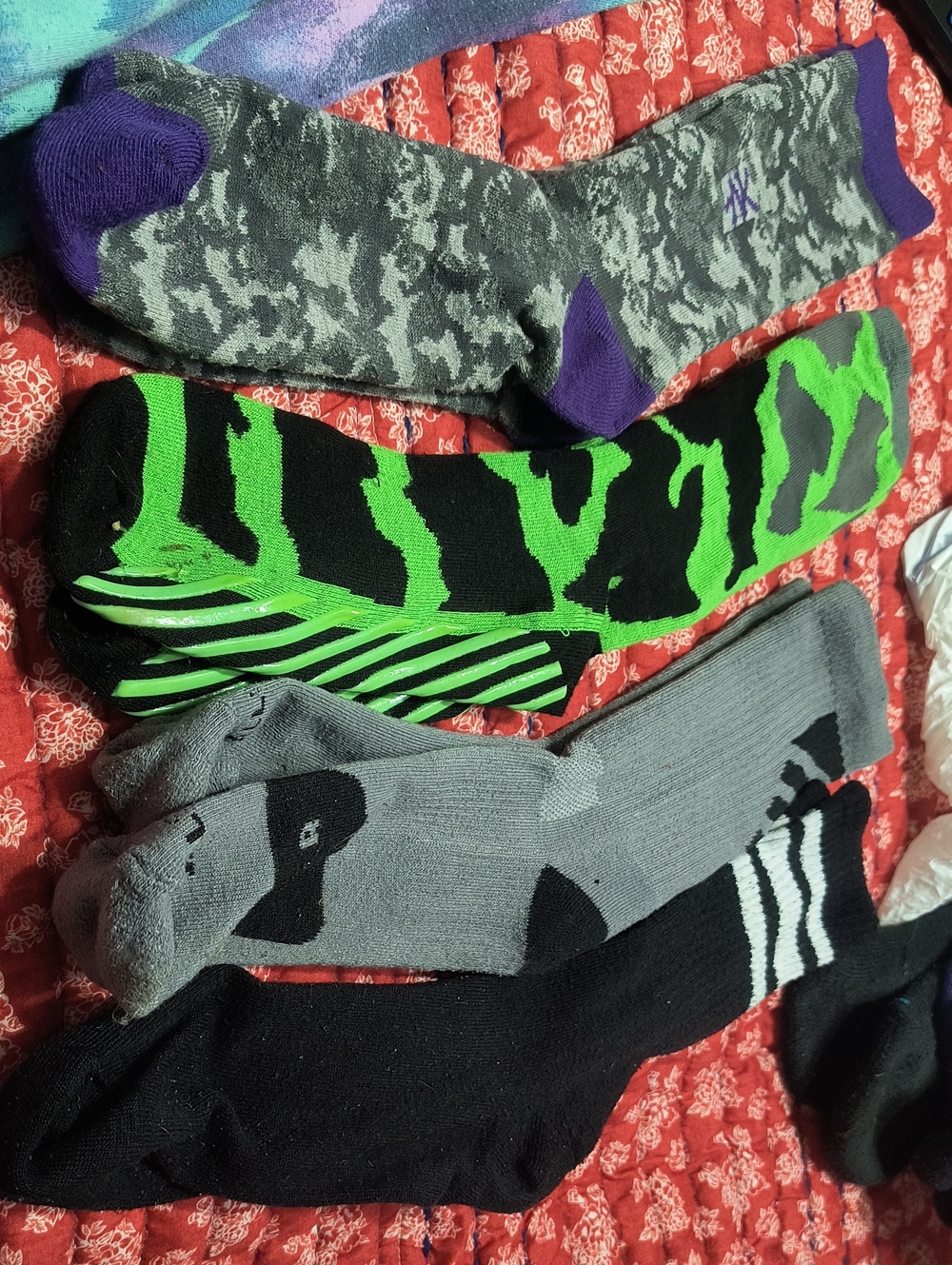 Men's Athletic Crew Socks - Black, Gray, Green And Purple
